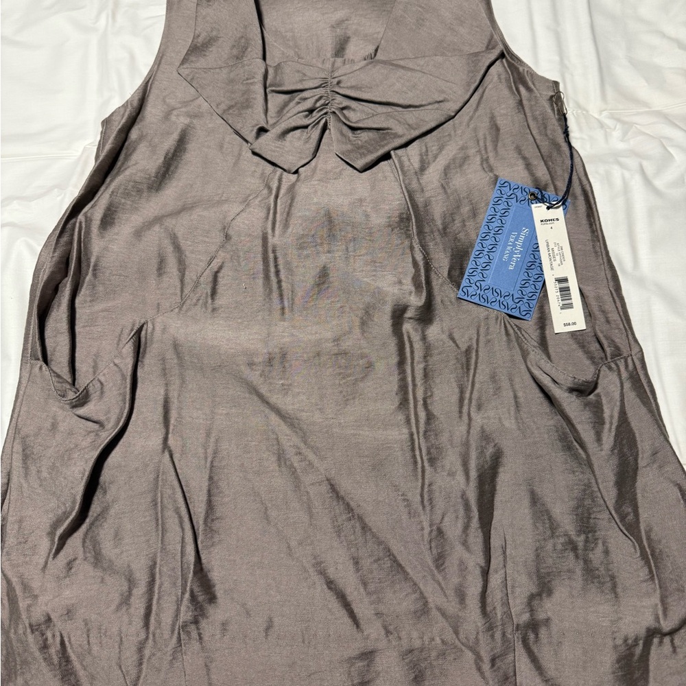Elegant Gray Sleeveless Top Vera wang